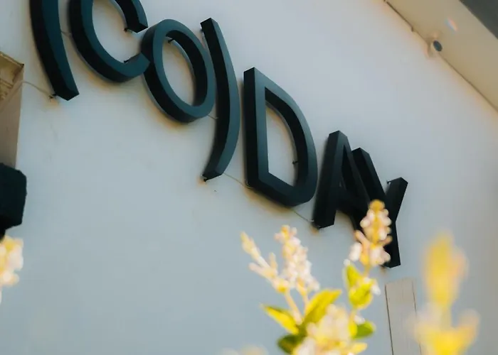 Co Day Uluwatu Boutique Stays